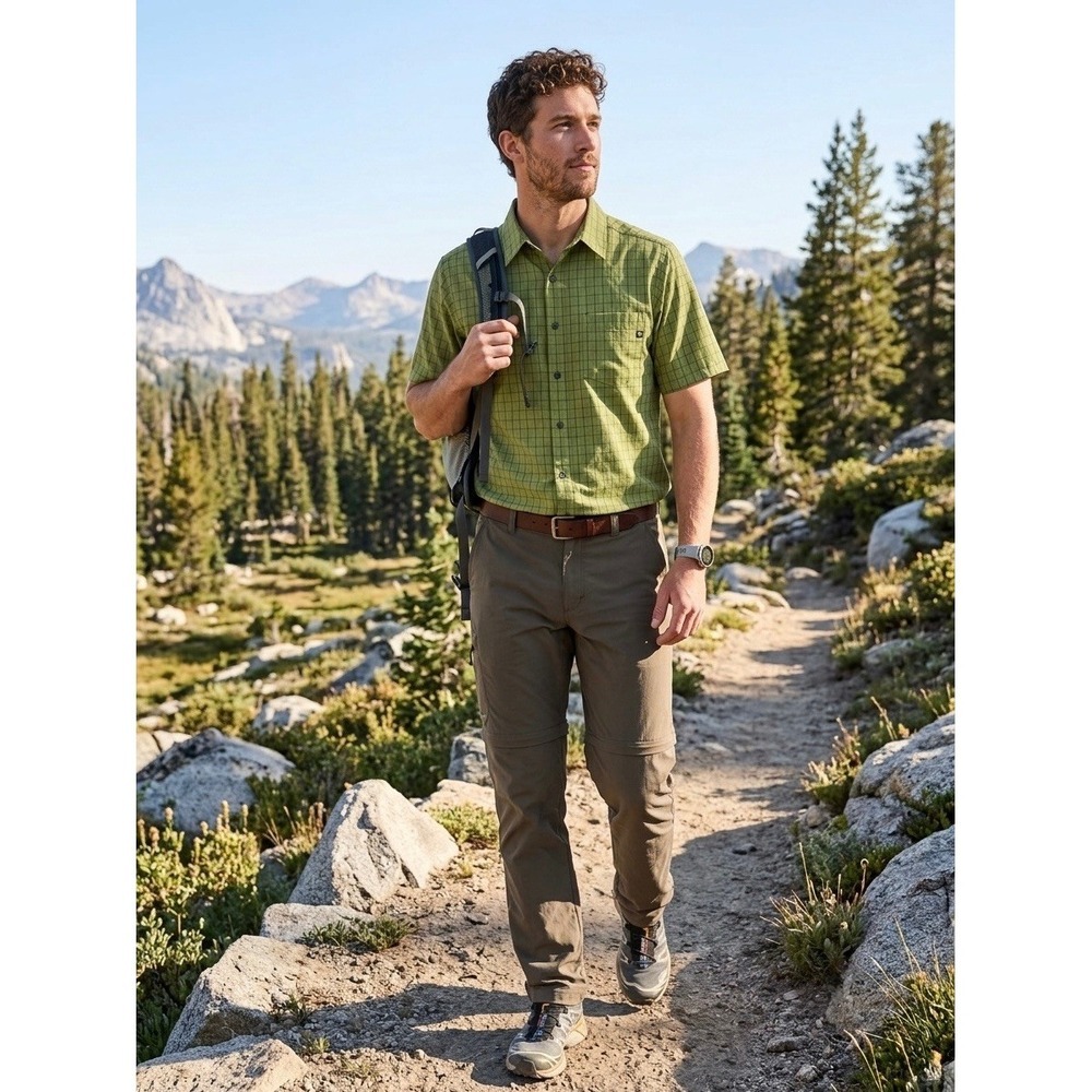 Marmot Mens Green Grid Short Sleeve Button Down Hiking Shirt SCC-85 Size Medium